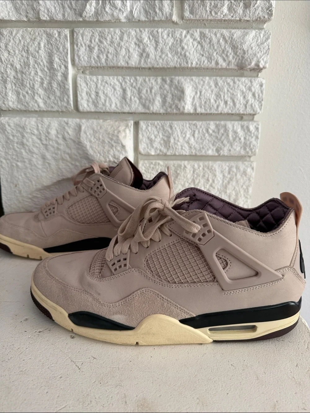 Jordan Men's Taupe/Beige Retro Sneakers [air Jordan 4]